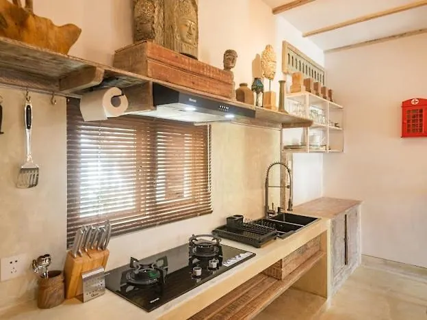Villa Pabuan Art, Private & Cultured