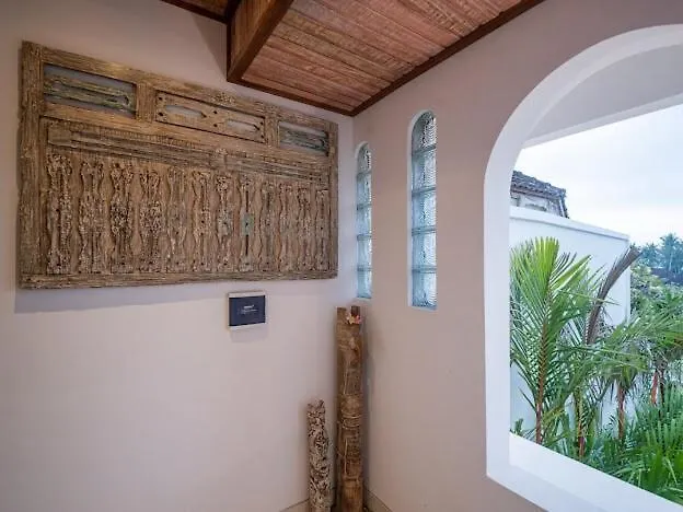 Villa Pabuan Art, Private & Cultured *