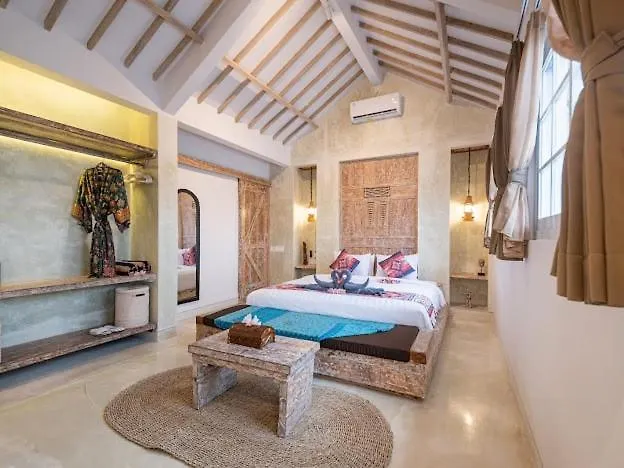 Villa Pabuan Art, Private & Cultured